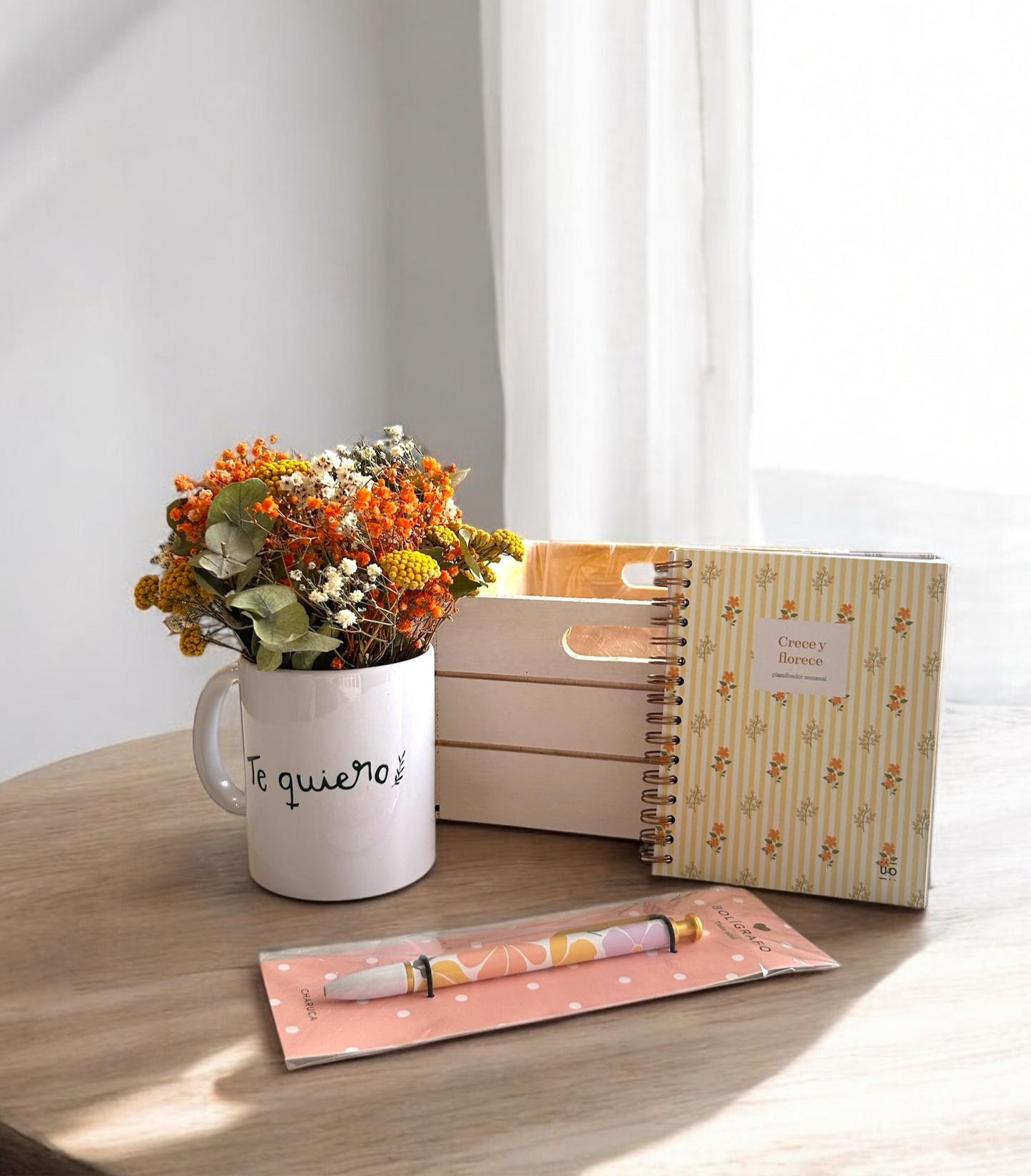 PACK TAZA CON ORGANIZADOR SEMANAL